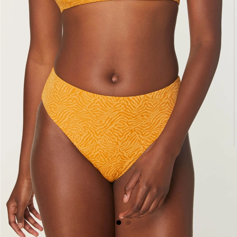 Andie The 90s High Waist Bikini Bottom - Zebra Jacuard - Topaz